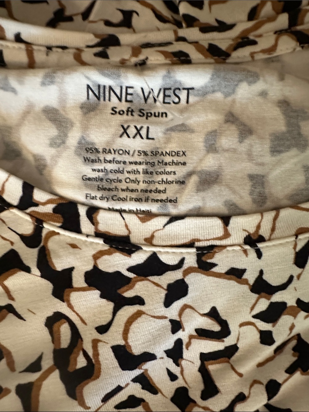 NINE WEST Soft Spun Short Sleeve Cream/Black/Camel Pattern Top XXL - Picture 11 of 11